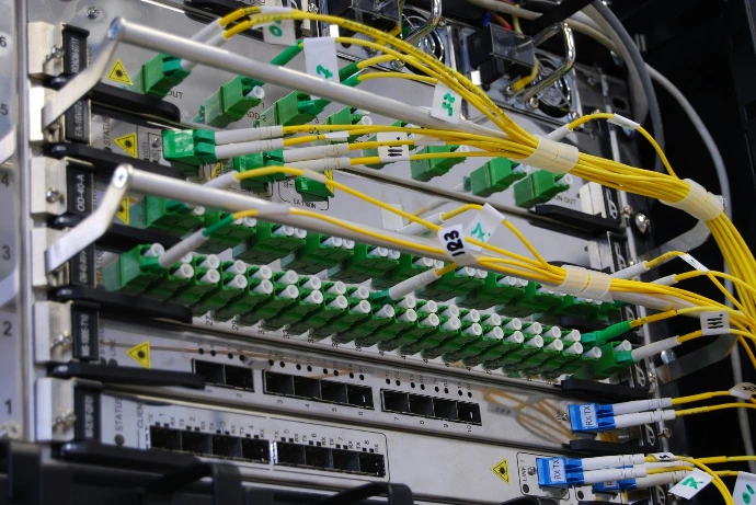 Fiber-optic and ethernet Switch